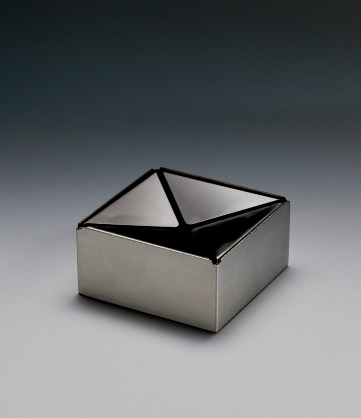 [A-001] STAINLESS STEEL ASHTRAY