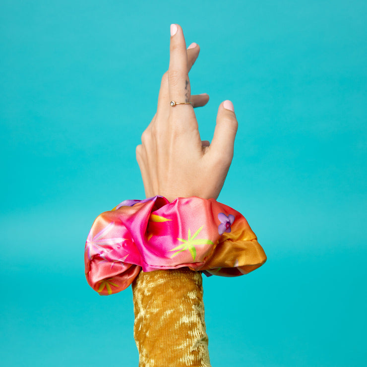 Silk Weed Scrunchie